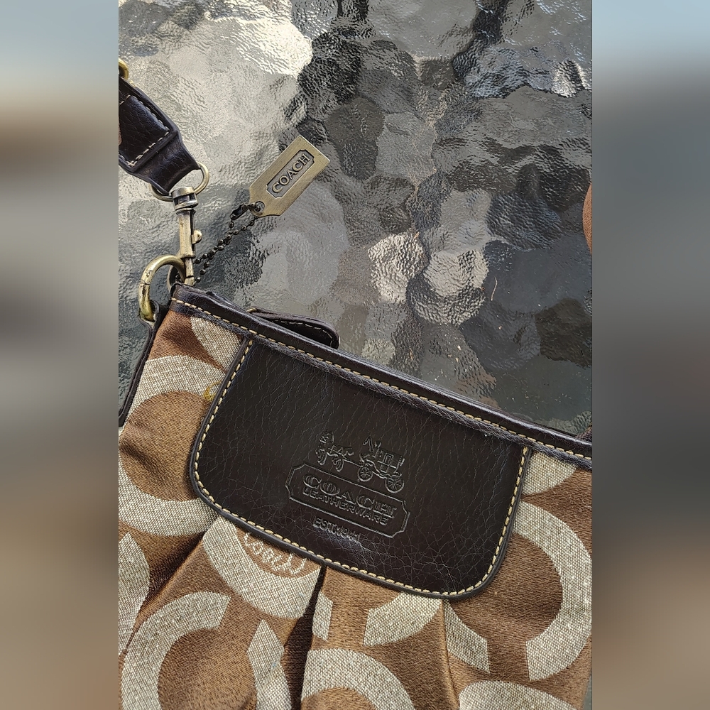 Coach Brown and Cream Crossbody Bag - Picture 2 of 11